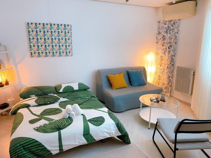 room detail thumbnail 0