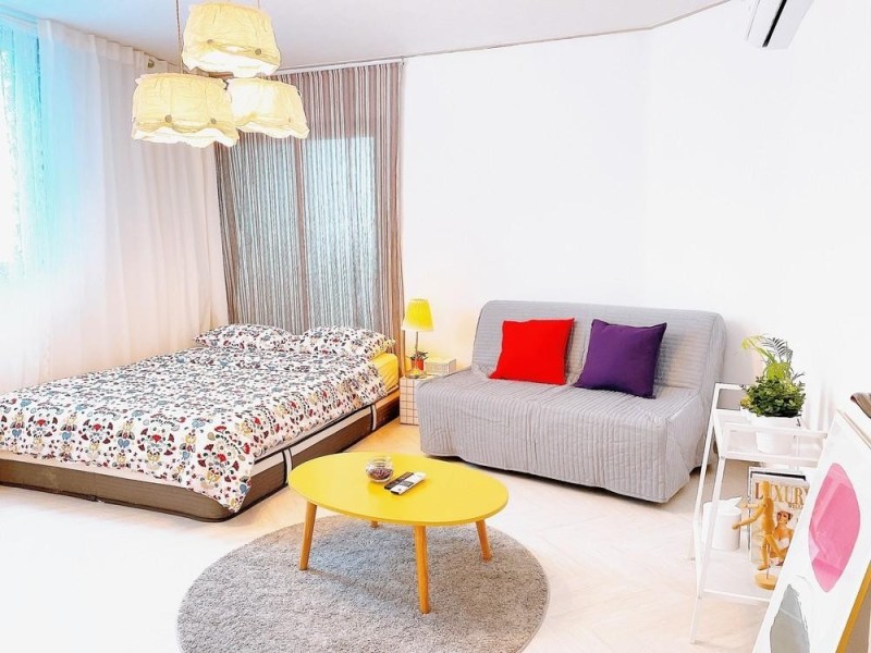 room detail thumbnail 0