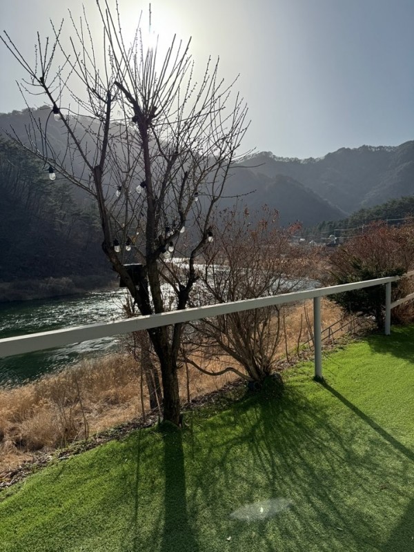 https://yaimg.yanolja.com/v5/2024/12/29/08/677103f5e30e50.22373998.jpg