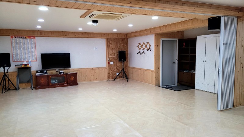 https://yaimg.yanolja.com/v5/2025/01/01/06/6774e267d734a0.27143124.jpg
