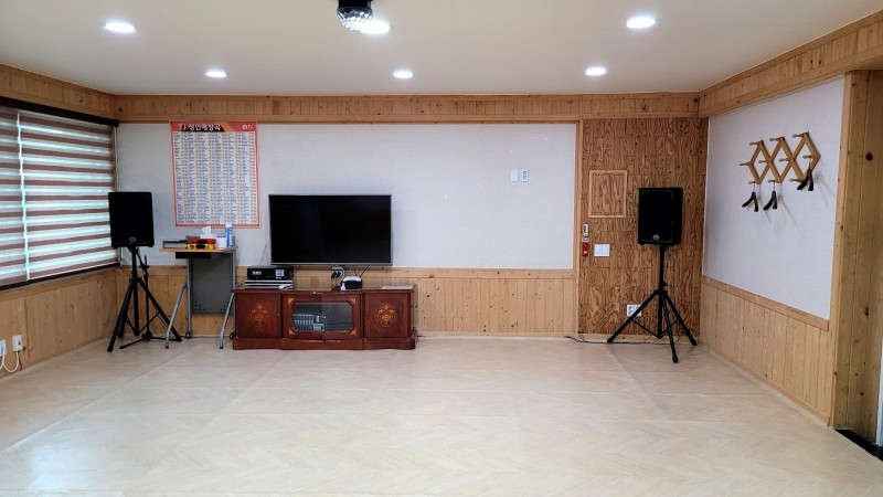 https://yaimg.yanolja.com/v5/2025/01/01/06/6774e2692cb430.70526369.jpg