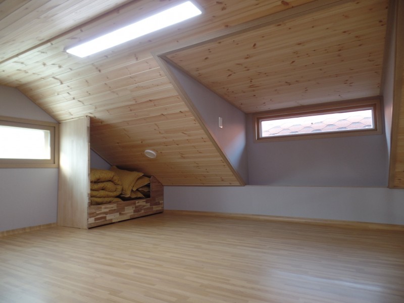 https://yaimg.yanolja.com/v5/2025/01/01/09/6775110295c524.79503339.JPG
