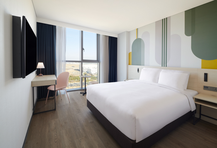 room detail thumbnail 1