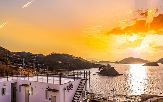 여수 노을빛펜션