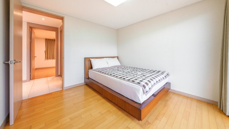 https://yaimg.yanolja.com/v5/2025/01/11/05/678205081bed22.63044758.jpg