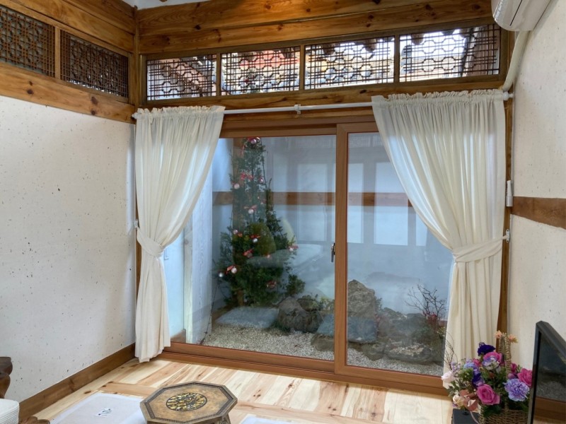 https://yaimg.yanolja.com/v5/2025/01/13/23/6785a8c44bdb83.03811046.jpg