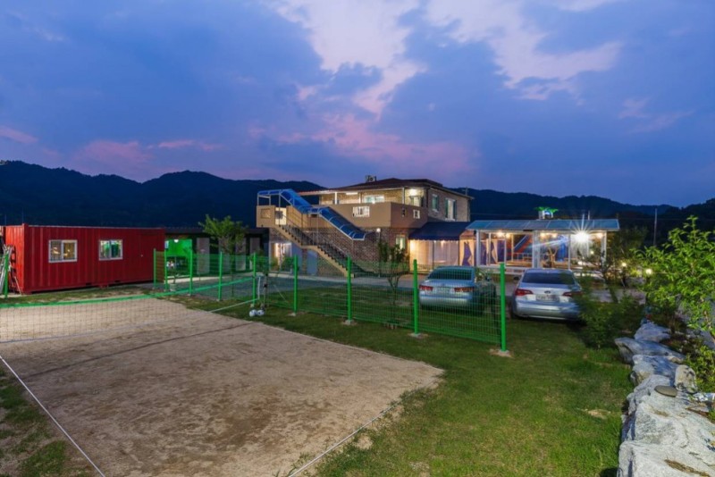 https://yaimg.yanolja.com/v5/2025/01/16/01/67885a7f749ff8.39797684.jpg