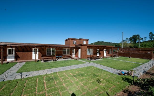 신안 나무늘보펜션