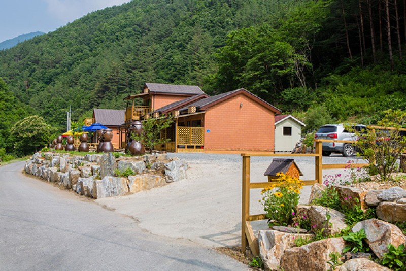 정선 반딧불이황토펜션 외관