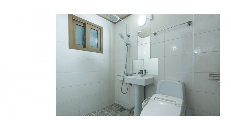 https://yaimg.yanolja.com/v5/2025/01/20/12/678e480407c399.83021196.jpg