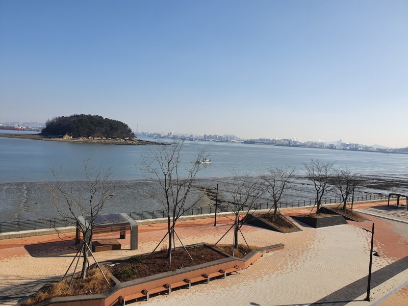 https://yaimg.yanolja.com/v5/2025/01/21/08/678f565c8bcb24.71839022.jpg