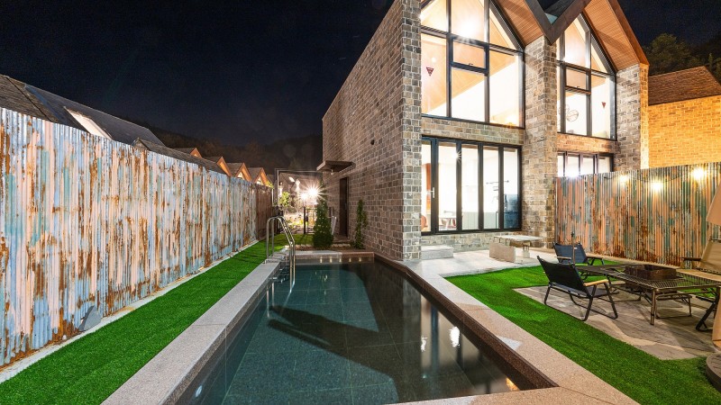 홍천 반스힐리조트풀빌라 수영장