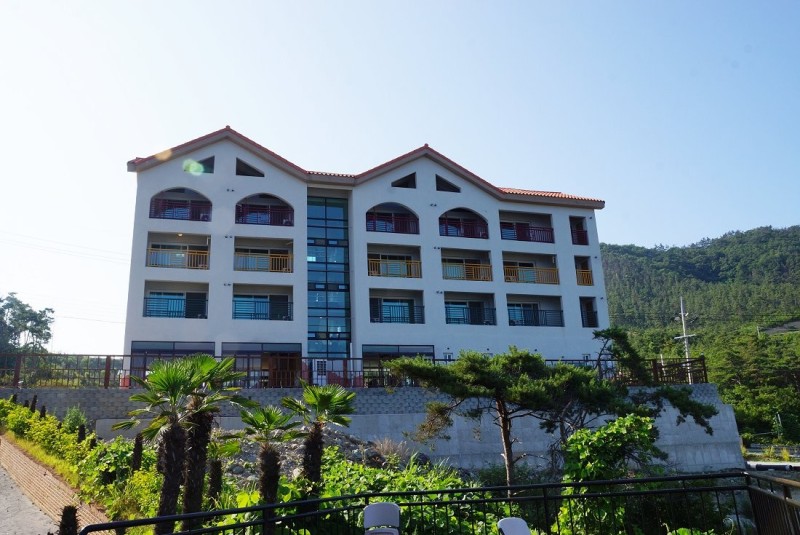 부안(변산반도) 제이제이리조트 외관