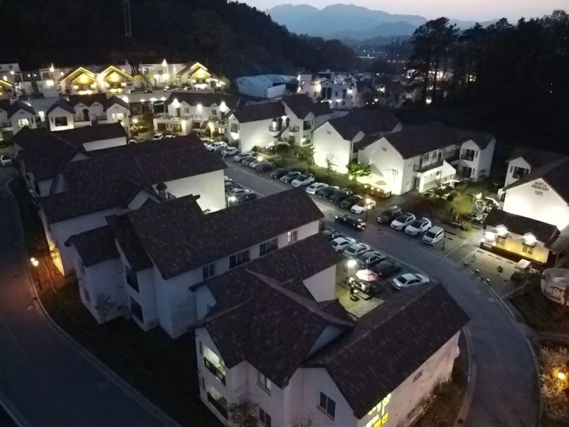 https://yaimg.yanolja.com/v5/2025/01/25/08/67949f266653e0.68589235.jpg