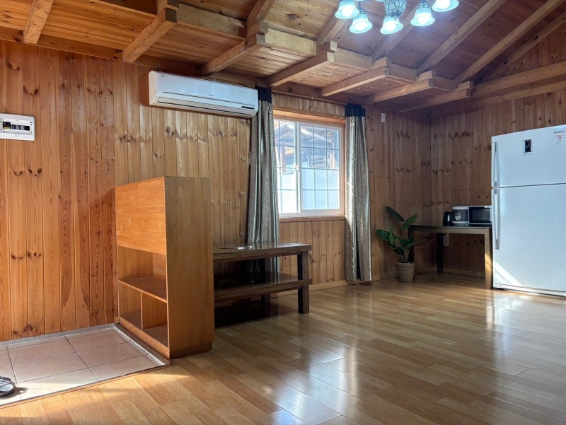 https://yaimg.yanolja.com/v5/2025/02/04/05/67a1a452ca8f29.06021009.jpg