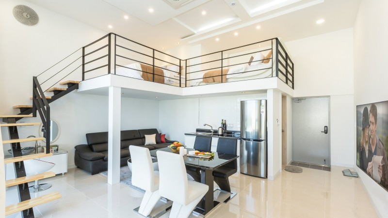 room detail thumbnail 2