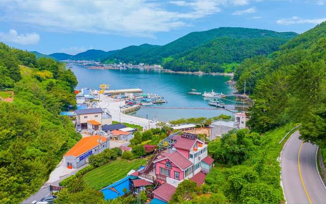 통영 바다와시인펜션