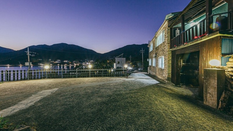https://yaimg.yanolja.com/v5/2025/02/06/04/67a439d9bc72f5.64638525.jpg