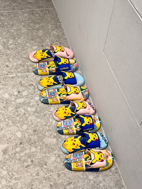 room detail thumbnail 1