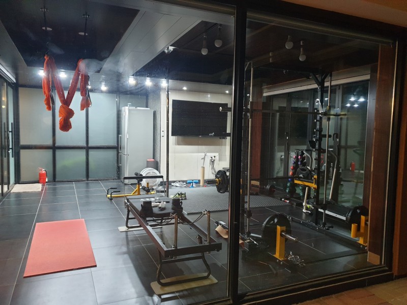 https://yaimg.yanolja.com/v5/2025/02/14/05/67aed030cdd2c2.75700106.jpg