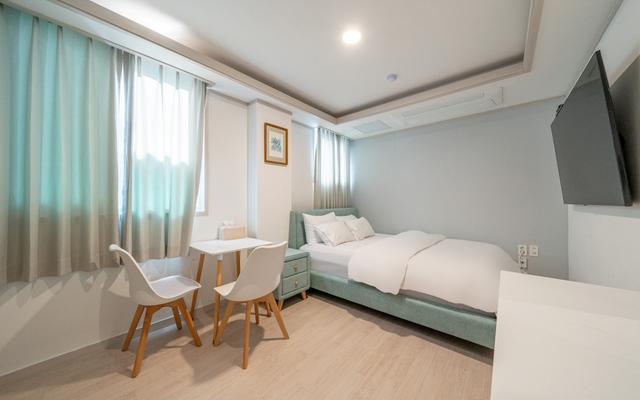 대전 은행 고래하우스