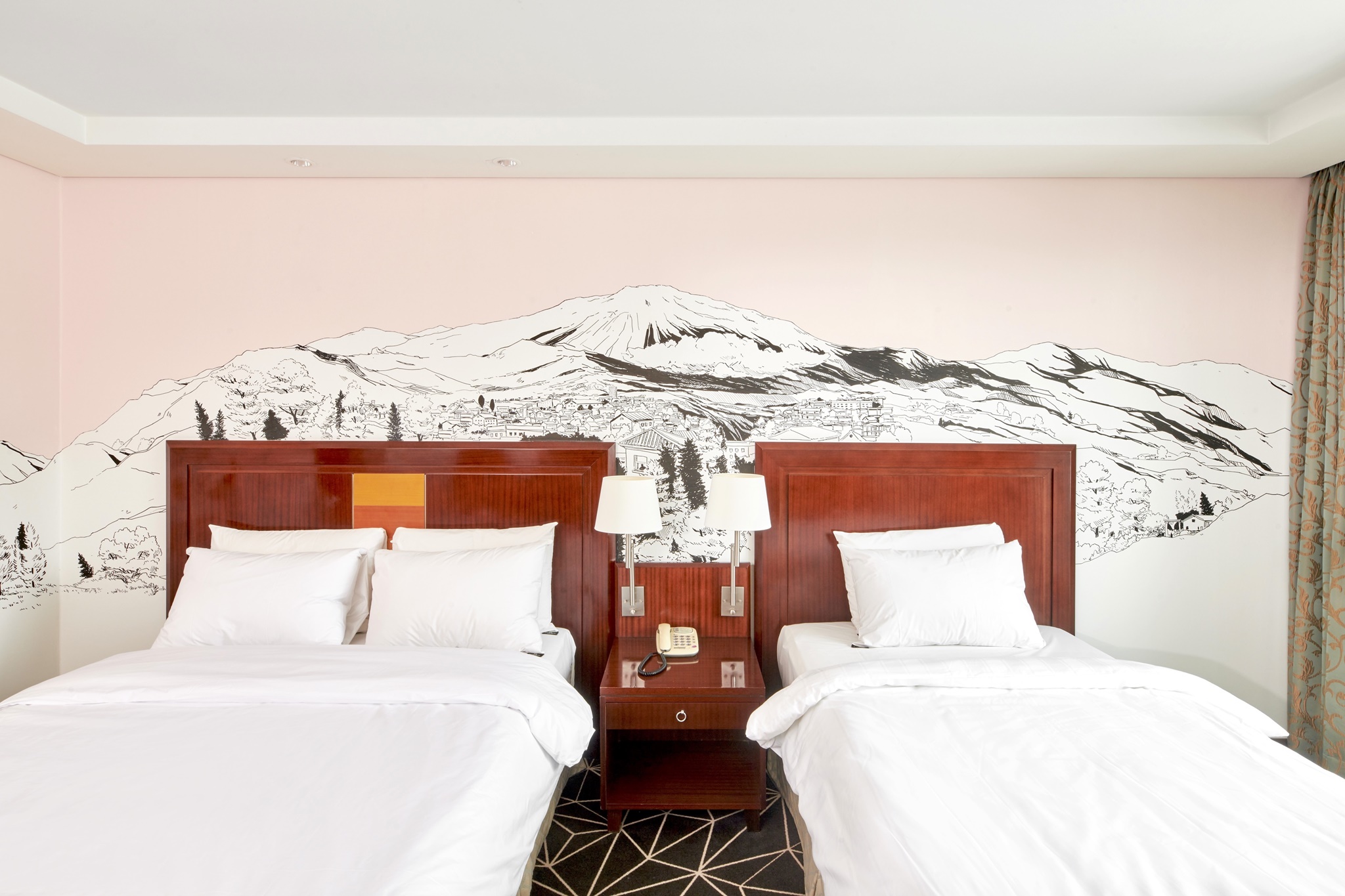 room detail thumbnail 2