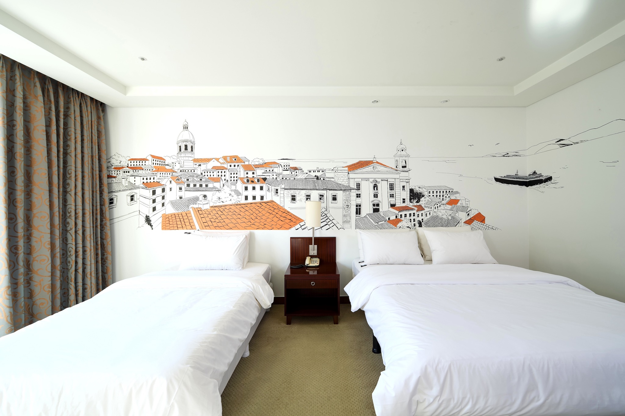 room detail thumbnail 0