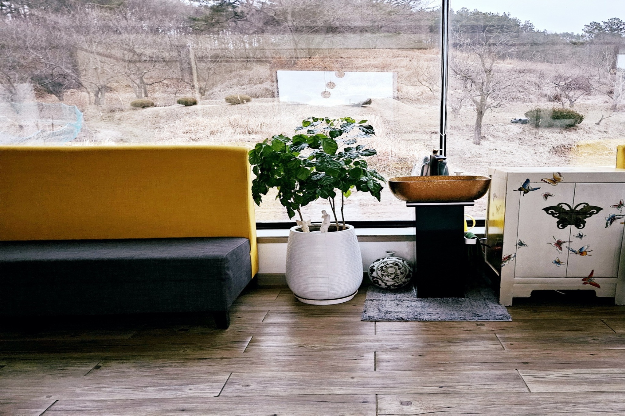 https://yaimg.yanolja.com/v5/2025/03/12/08/67d141ebc57cd0.42318278.jpg