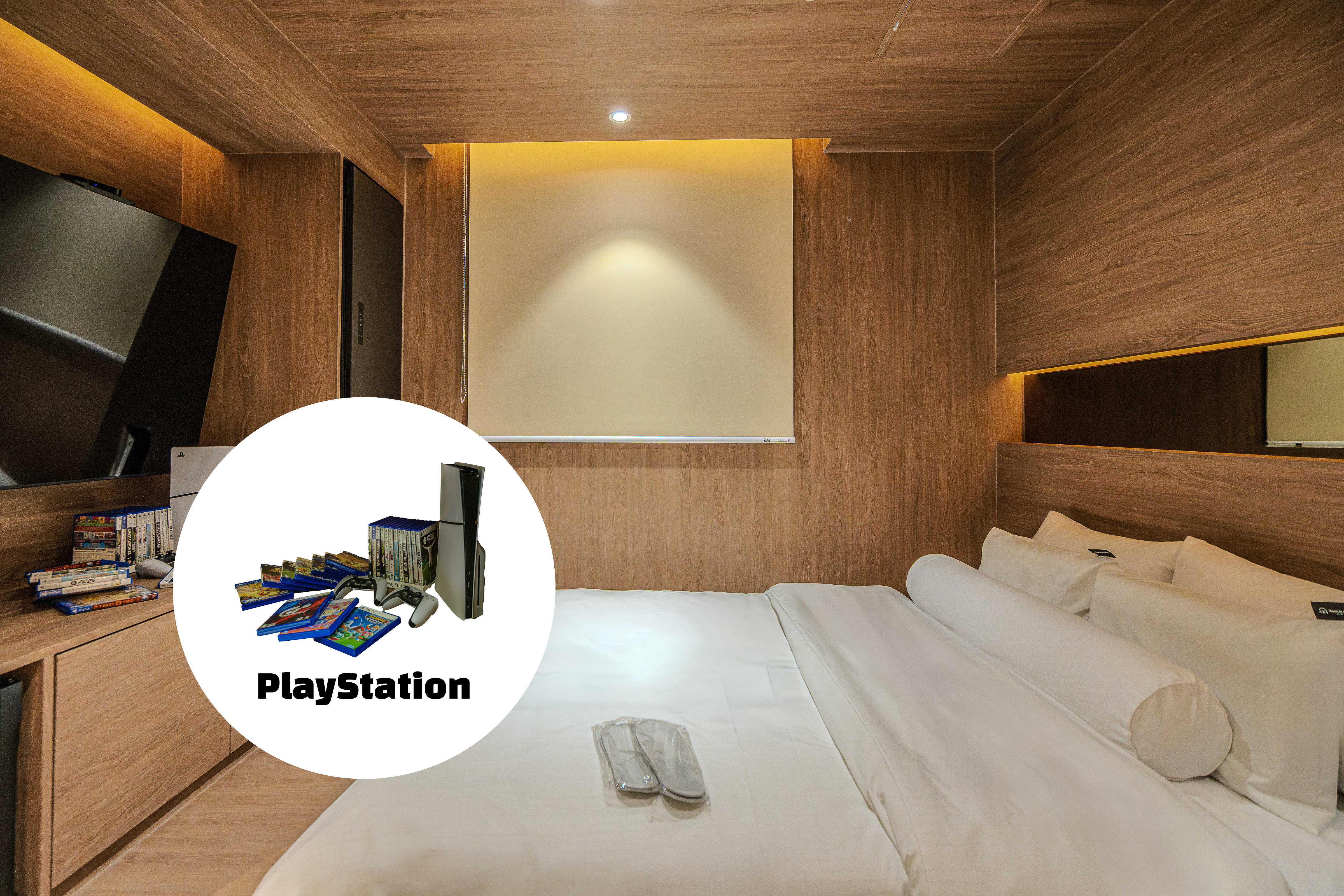 room detail thumbnail 0