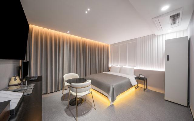 포항 대잠동 호텔 리제나