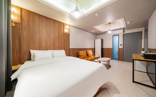 분당(정자) 호텔 골든 부티크(Hotel Golden Boutique)