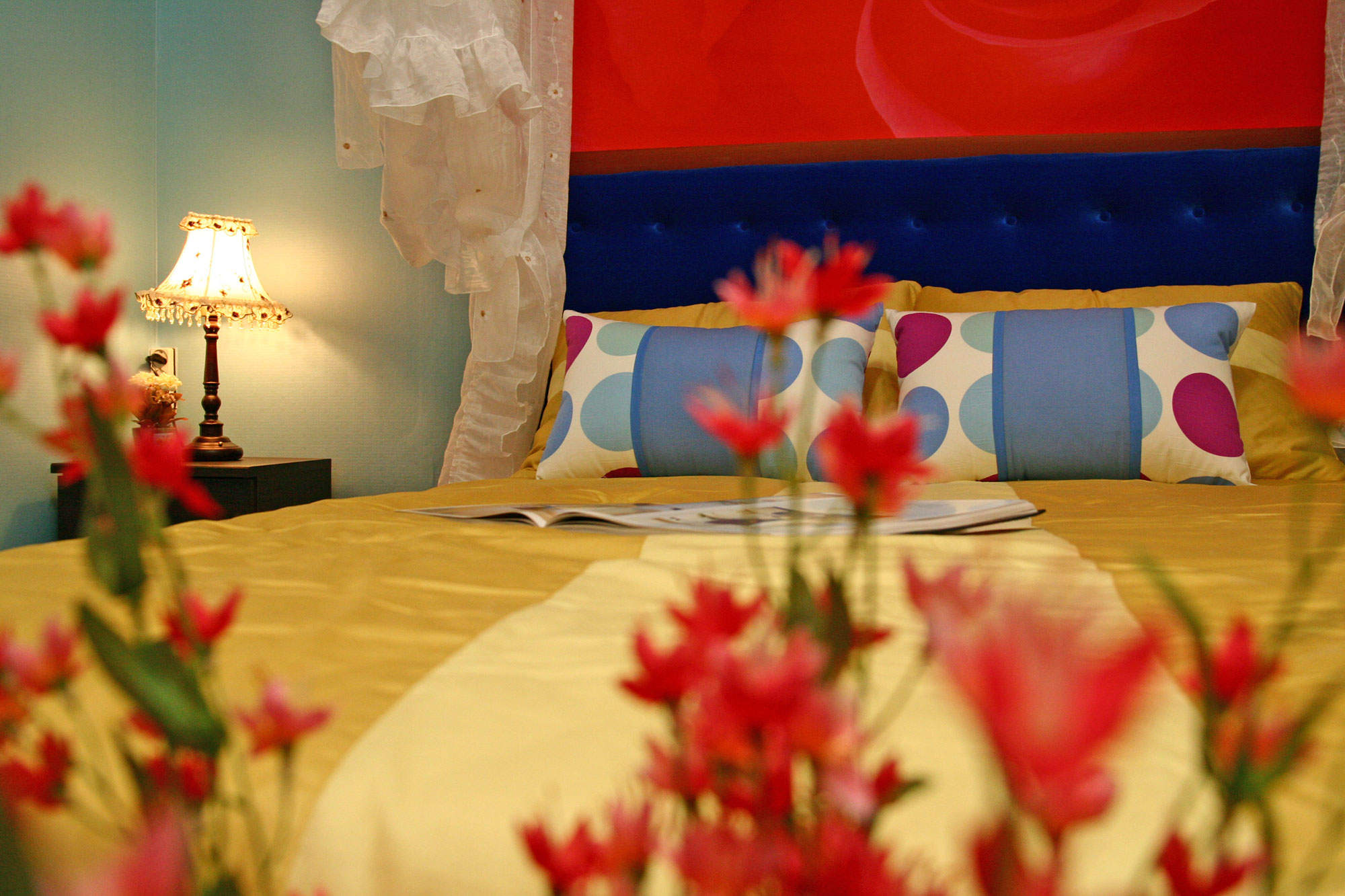 room detail thumbnail 1