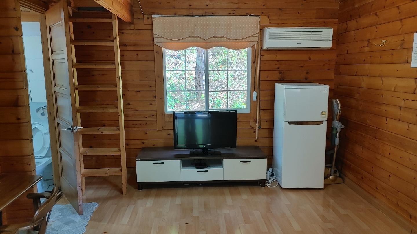 https://yaimg.yanolja.com/v5/2025/04/19/04/680328d25c04f9.93480045.jpg