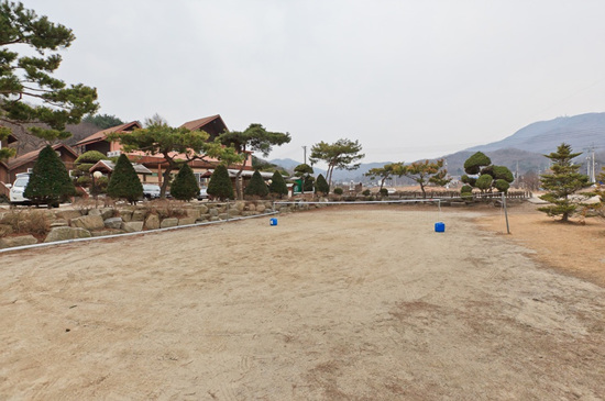 https://yaimg.yanolja.com/v5/2025/04/19/09/68036ae464c901.81104116.jpg