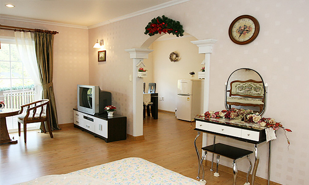 https://yaimg.yanolja.com/v5/2025/04/19/09/680372c6342c81.22114089.jpg