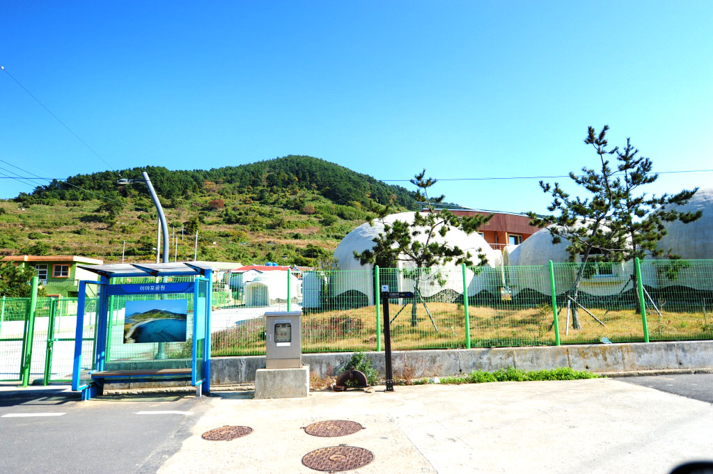 https://yaimg.yanolja.com/v5/2025/04/19/10/6803808bcb5e75.68579913.jpg