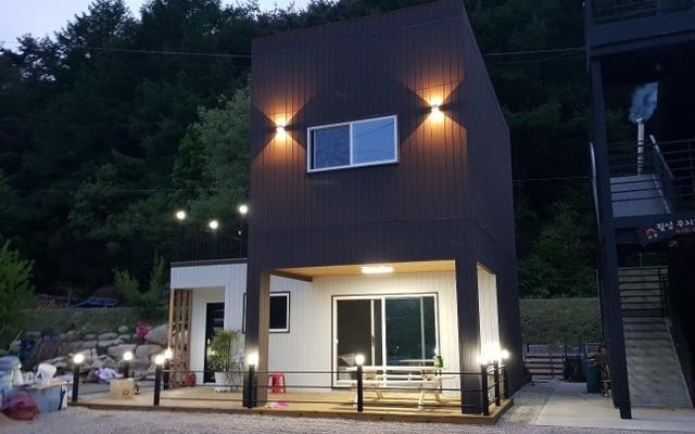 거창 월성무지개펜션캠핑