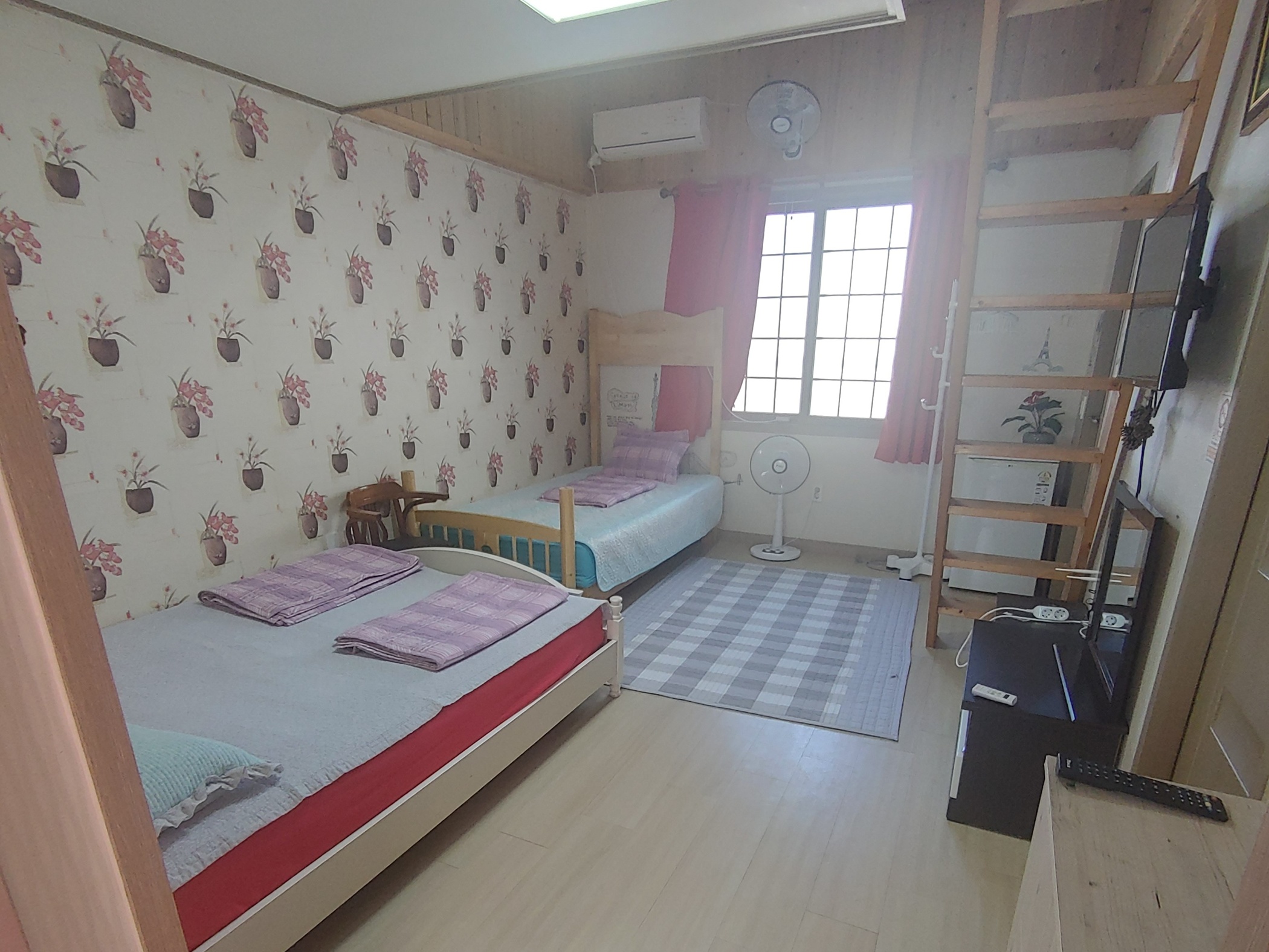 https://yaimg.yanolja.com/v5/2025/04/19/14/6803aeecd81f87.90449740.jpg