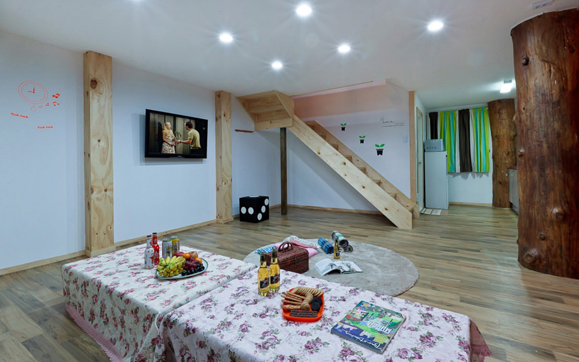 room detail thumbnail 0