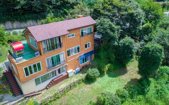 논산 대둔산수락호수펜션(구 산초의집)