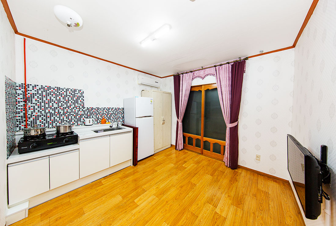 https://yaimg.yanolja.com/v5/2025/04/19/15/6803c6ac8ca639.87612462.jpg