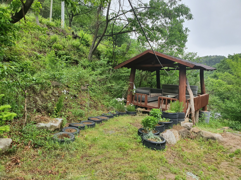https://yaimg.yanolja.com/v5/2025/04/19/18/6803e8172f5081.20587766.jpg