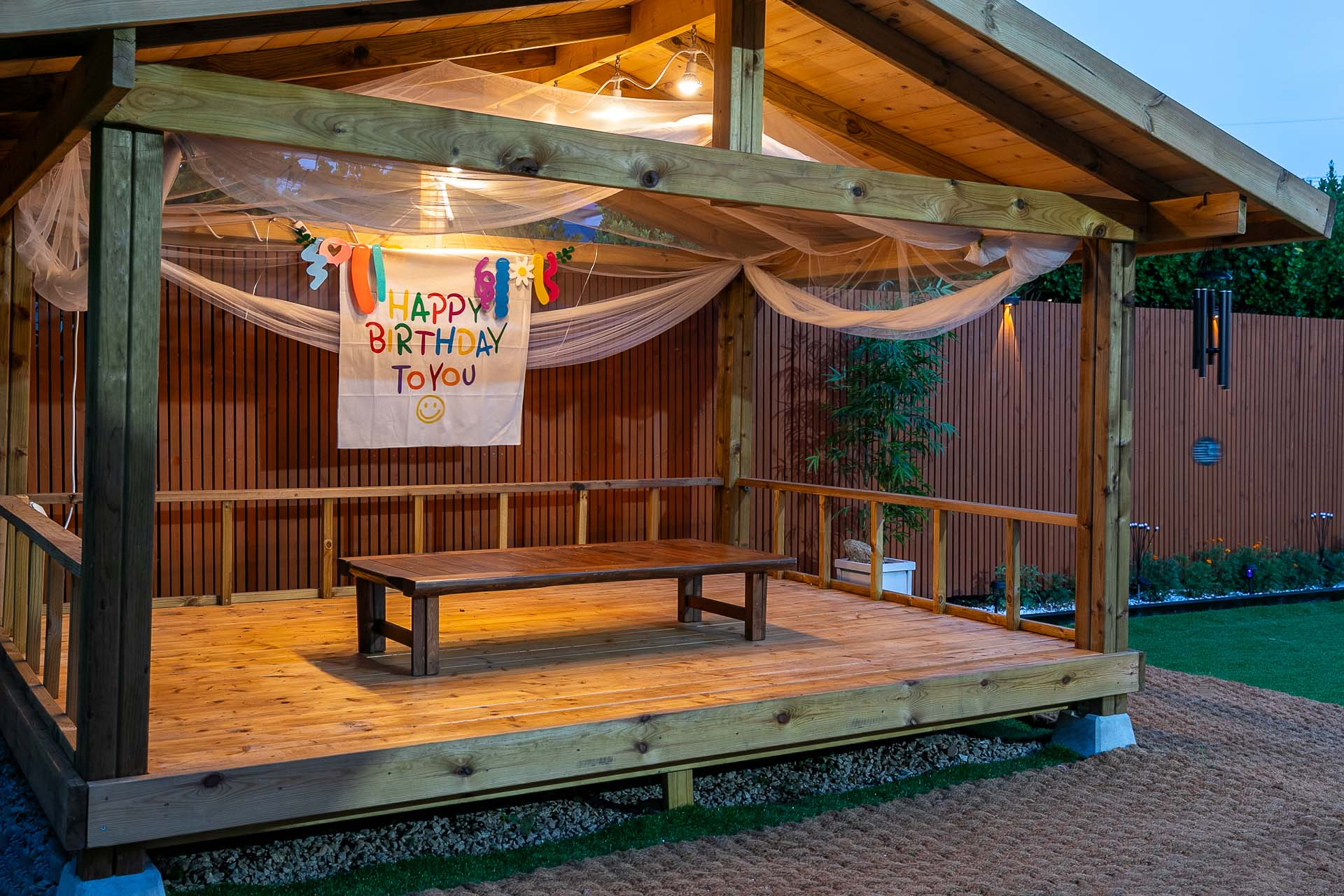 https://yaimg.yanolja.com/v5/2025/04/19/18/6803e8824d9e02.52778126.jpg