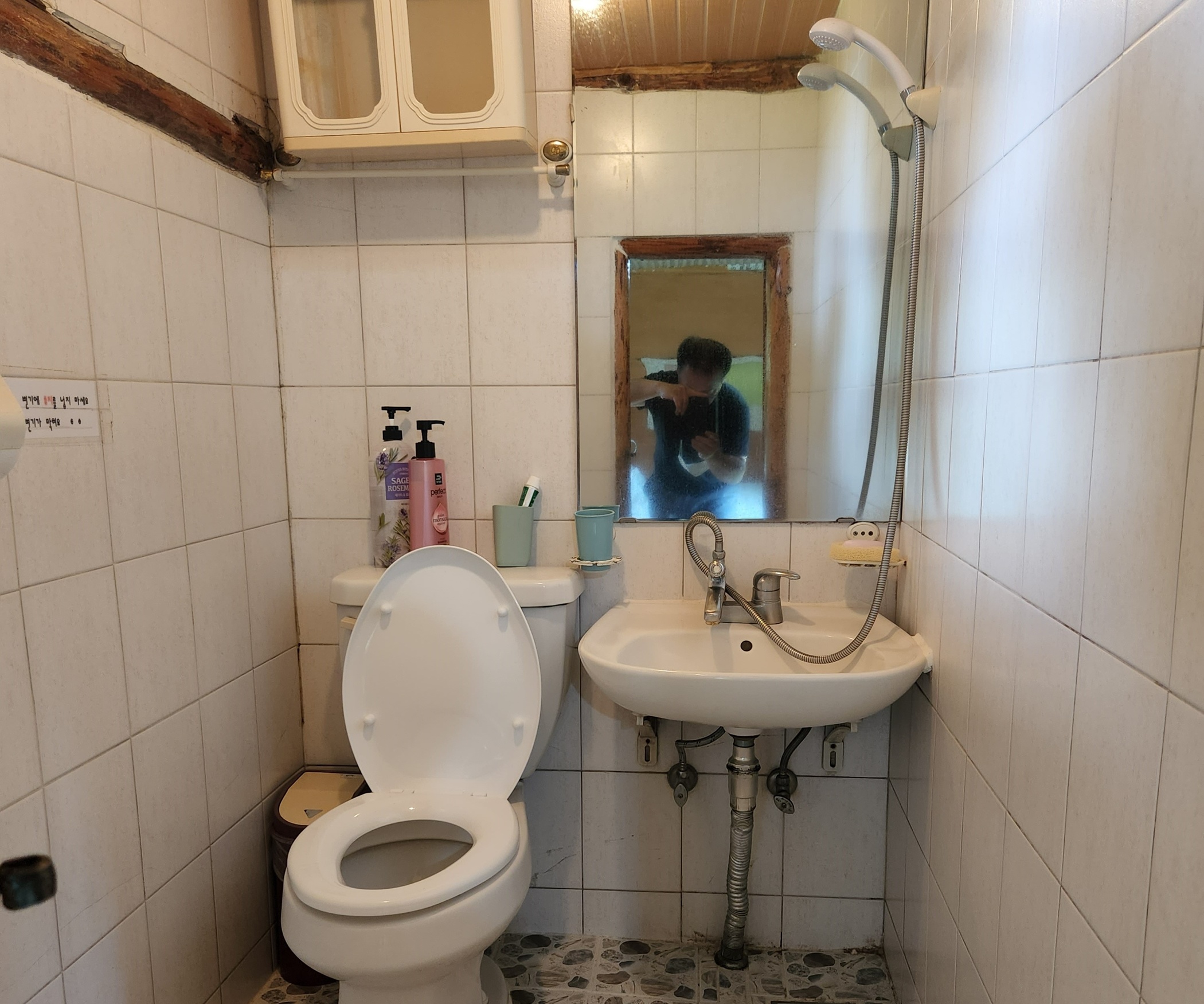 https://yaimg.yanolja.com/v5/2025/04/19/18/6803ee82eea4e0.43307130.jpg