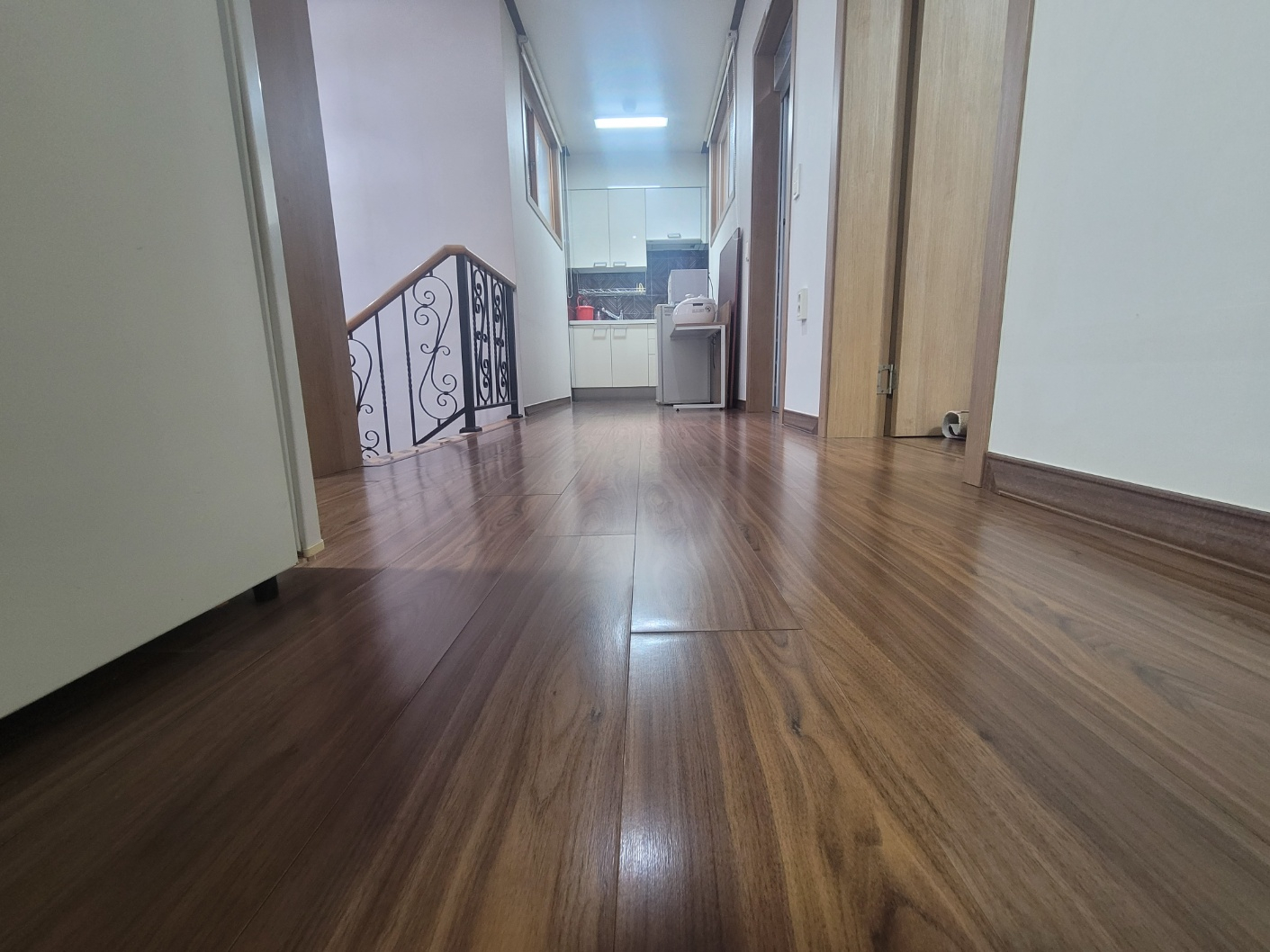 https://yaimg.yanolja.com/v5/2025/04/19/19/6803feb9625a89.16219271.jpg
