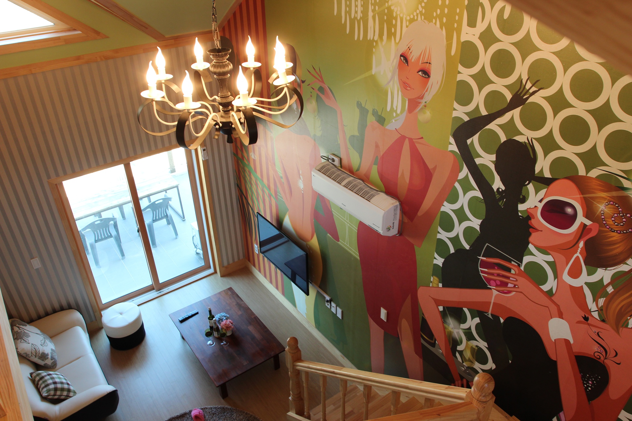 room detail thumbnail 0