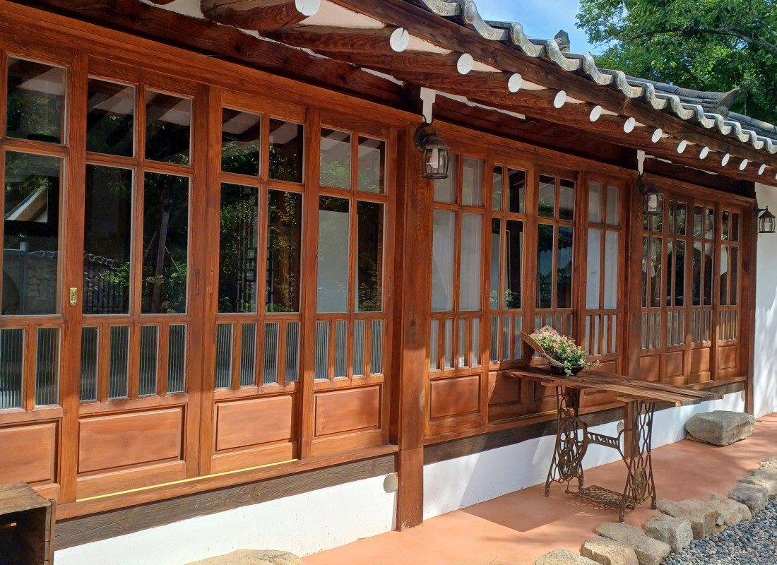 https://yaimg.yanolja.com/v5/2025/04/19/20/68040c8c544d80.42126288.jpg