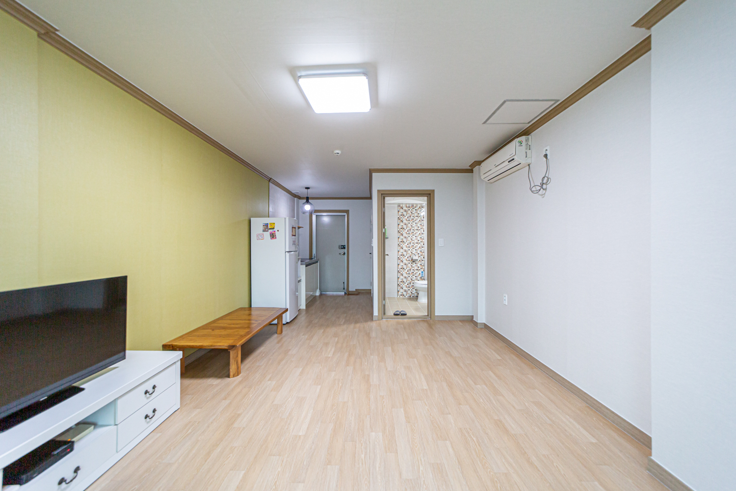 https://yaimg.yanolja.com/v5/2025/04/19/22/680426fd81eca5.49168468.jpg