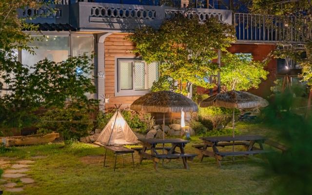 구미 강변하우스펜션