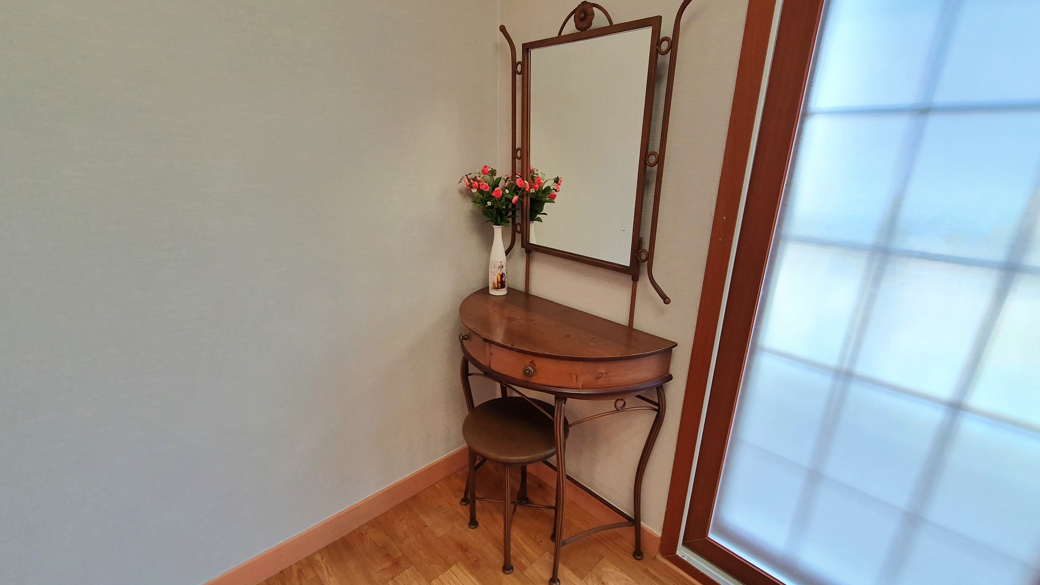 https://yaimg.yanolja.com/v5/2025/04/20/01/680450ed2603d7.10872727.jpg